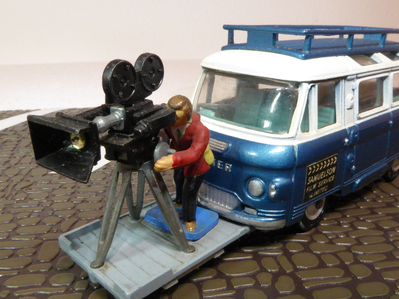 Illustration for article titled LaLD Car Week -Â Thursday on the Thames: Commer Camera Van